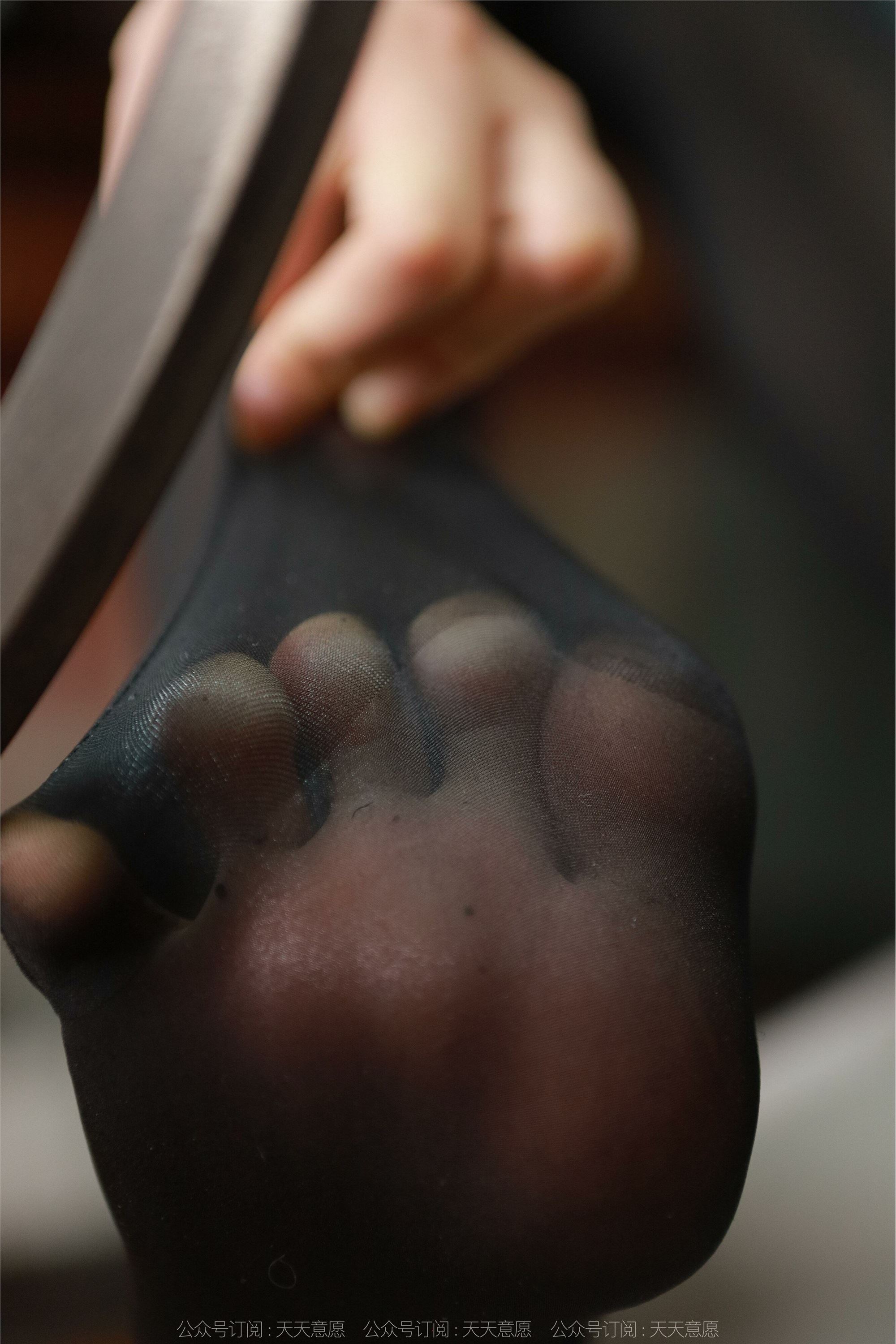 IESS异思趣向  2022.11.04 丝享家 1258 胆胆《红色高跟鞋》